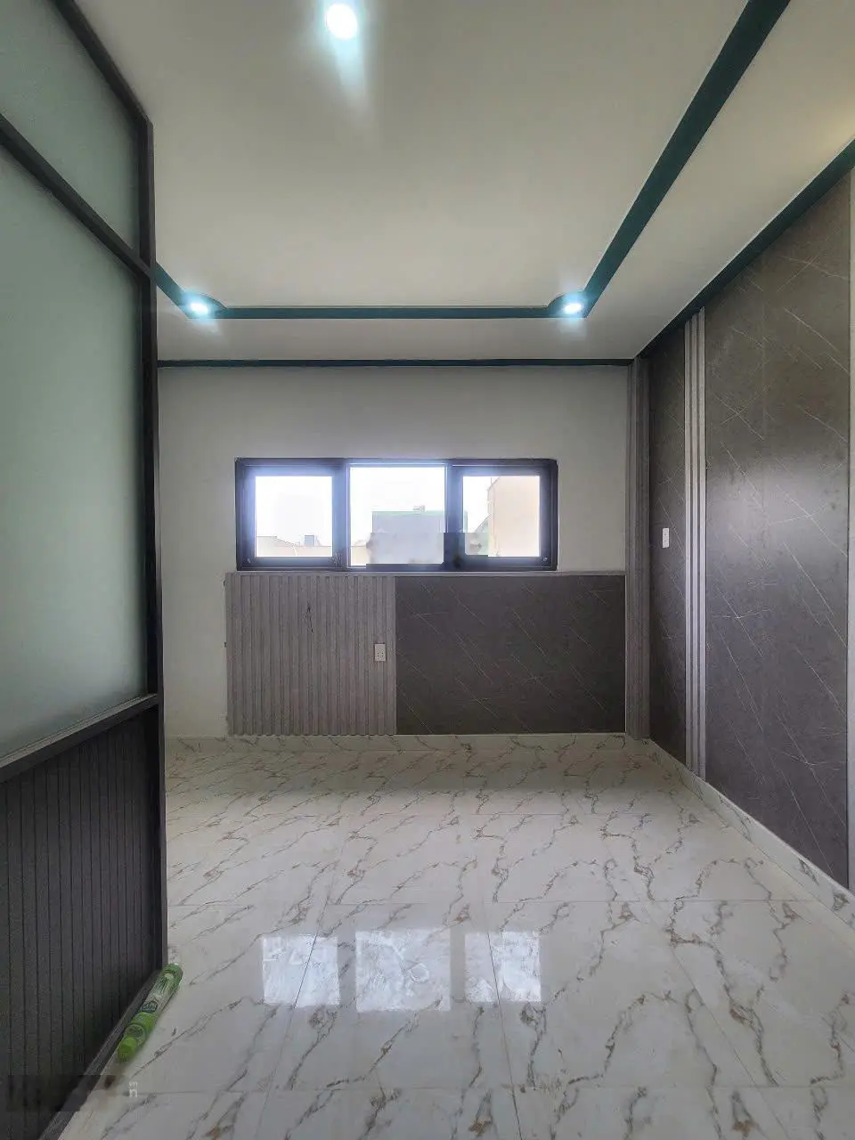 Chính chủ gửi bán nhà 1 trệt 1 lửng 1 lầu giá chỉ 495 triệu bao công chứng sang tên luôn
