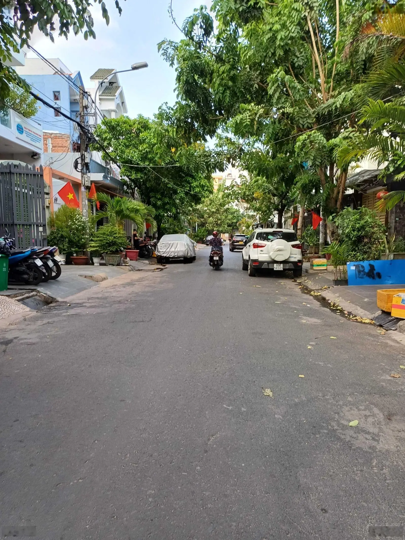 Chủ cần bán gấp nhà mặt tiền đường nội bộ 14m