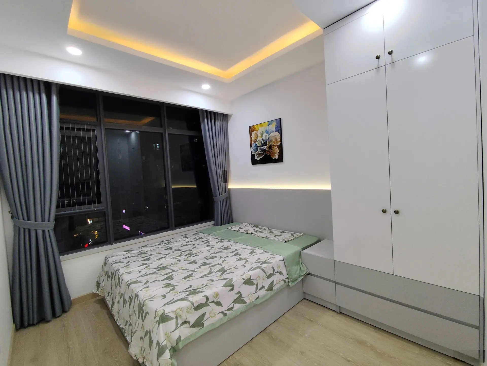 Chủ nhà gửi bán căn góc 2 mặt tiền toà nhà mường thanh viễn triều, dt 66m2 giá bán 2,3 tỉ