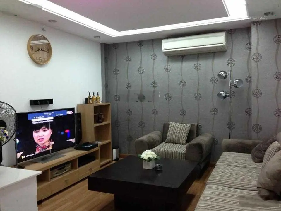 Hẻm xe hơi quay đầu, 5 tầng sát mặt tiền Huỳnh Văn Bánh, DTSD 200m2, 11.8 tỷ