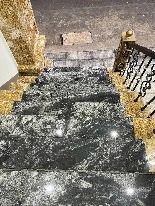 Bán nhà mặt phố đường Thiên Hiền, 31,5 tỷ, 95m2, 30 pn, pháp lý đầy đủ - ô tô đỗ cửa - 10 tầng