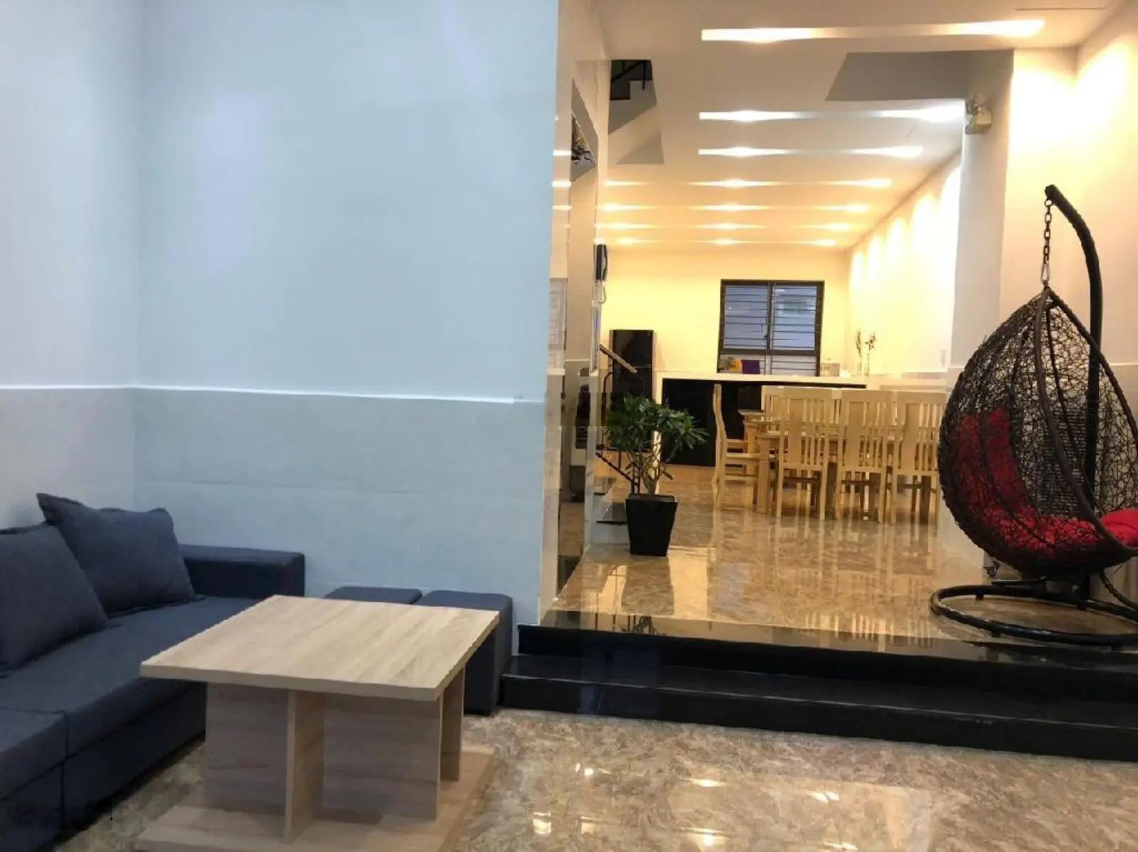 Bán tòa căn hộ 5 tầng mặt tiền đường nguyễn đình , dt 82m , ngang 5m , dt 50tr/th - giá 10 tỷ 9 tl