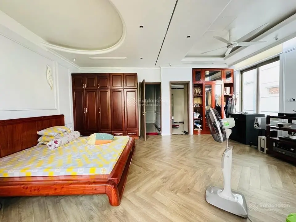 Bán nhà hot Thái Thịnh Đống Đa MT khủng, garra ôtô, giá đầu tư ngõ thông 61m2/5T/6.2m MT 15.2 tỷ TL