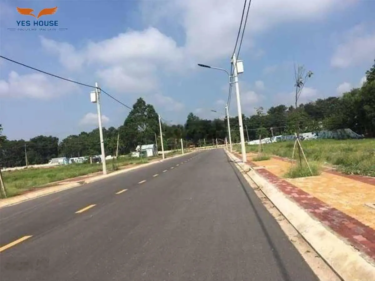 Cần bán đất thổ cư Phú Riềng 400tr 200m2