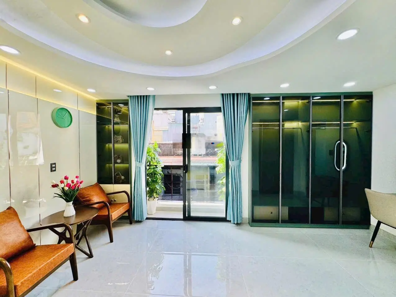 Bán gấp nhà chính chủ Đ.Trần Kế Xương - P.3 - Q.Phú Nhuận. Đang cho thuê 17tr/tháng giá 3tỷ690