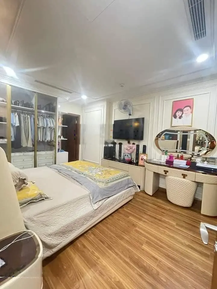 Bán căn hộ đẹp, hướng thoáng mát tại hà đô park view, giá siêu hời chỉ 8 tỷ vnd, diện tích 95m2