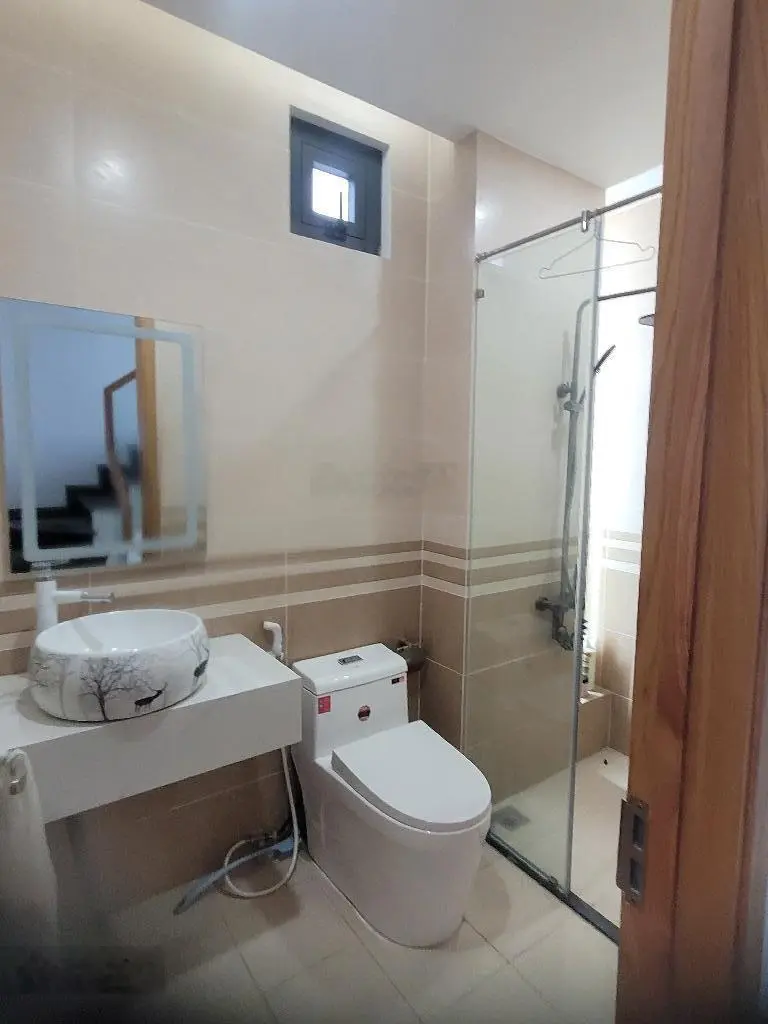 Bán nhà mặt tiền nam kỳ khởi nghĩa quận 3 giáp quận 1 dt 4.5x15