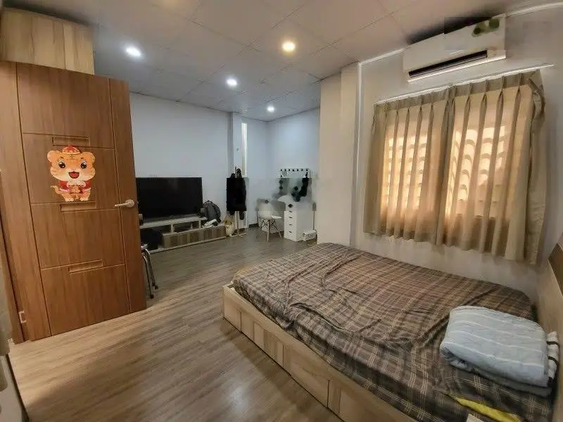 Cần bán nhà quận 8 gần cầu chữ y diện tích 97m2- ngang gần 5m nở hậu giá 6.6 tỷ sổ riêng