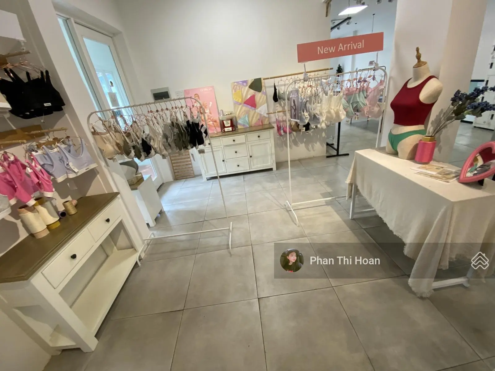 Bán nhà MT mới đẹp 426 VÕ VĂN TẦN, P. 5, Quân 3 - 4x25m, 7 Tầng, TM