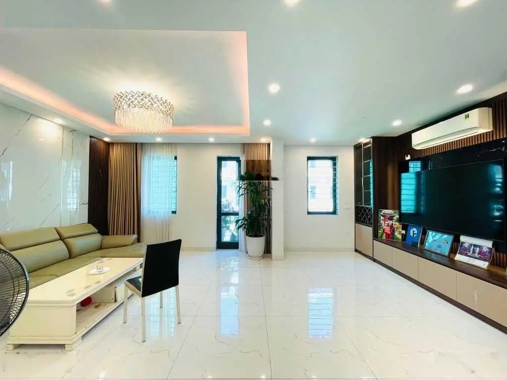 Bán nhà LK Luxury Kiến Hưng - Hà Đông, 70m2, 5 tầng, mặt tiền 7m, thang máy, giá 17.x tỷ CTL