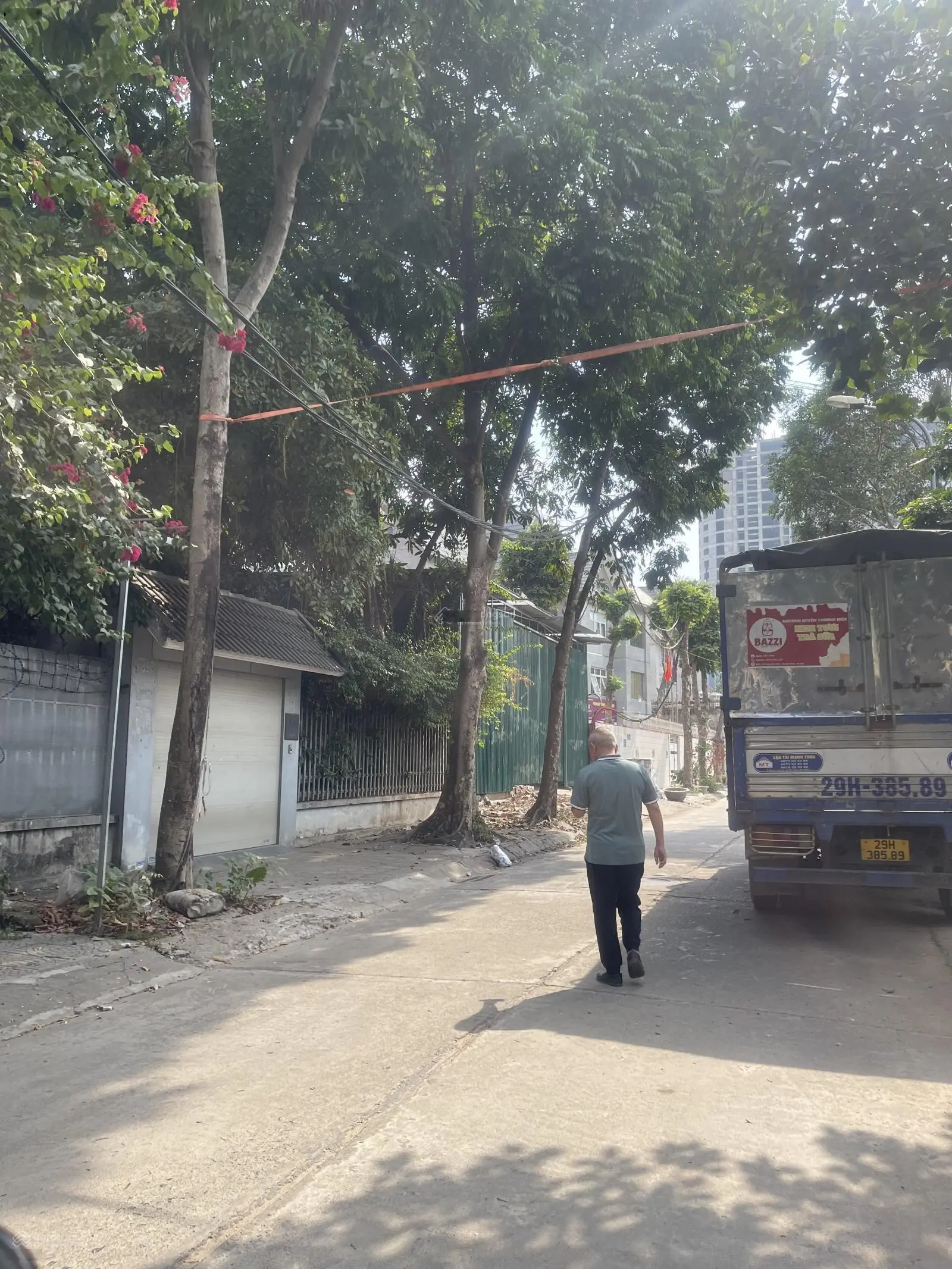 Bán BT LK Trần Thủ Độ, Hoàng Mai, Hà Nội. Diện tích 723m2, mặt tiền 40m. Giá nhỉnh 100 tỷ.