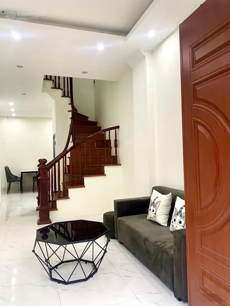 Bán nhà cầu cốc, vinsmartcity hàng xóm vinsmartcity , 41m2 , 4.x tỷ
