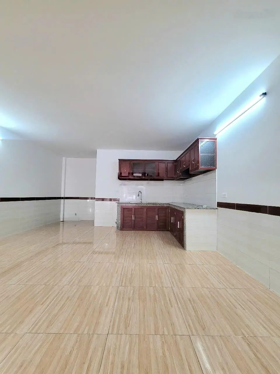 Bán nhà cấp 4 (5x25m), mặt tiền sầm uất Phan Đình Giót p. An Phú