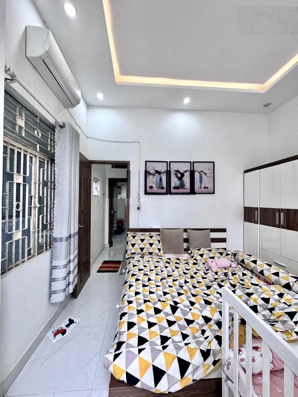 SẬP HẦMCăn Góc 3 Tầng Trần Cao Vân Siêu Víp- Kiệt Rộng, Nhà Đẹp Vuông Vắn chỉ Hơn 2 Tỷ