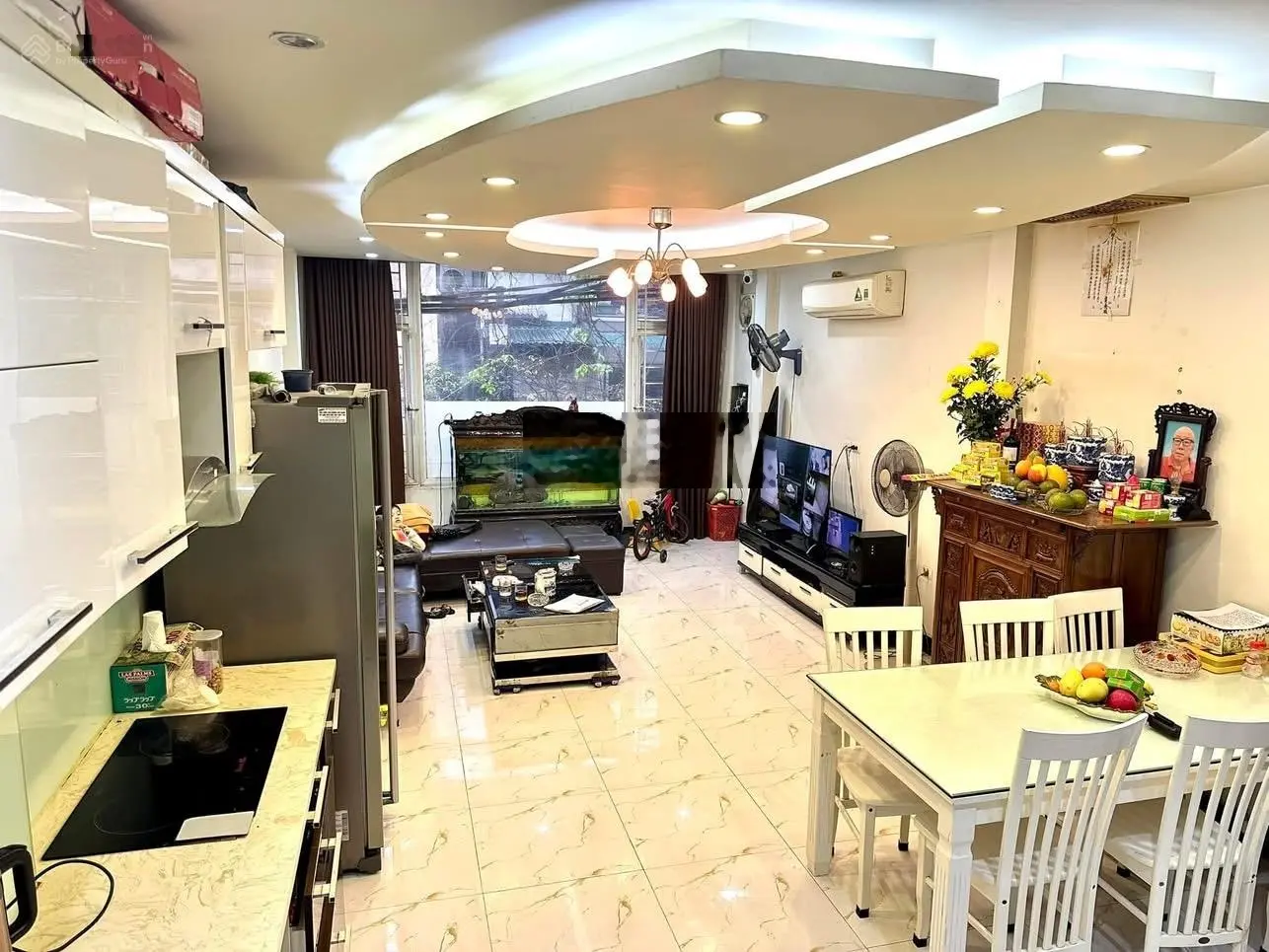 Giá đầu tư! Bán nhà phố Tô Ngọc Vân, Tây Hồ - ô tô tránh - kinh doanh - 68m2 lô góc - giá 18tỷ hơn