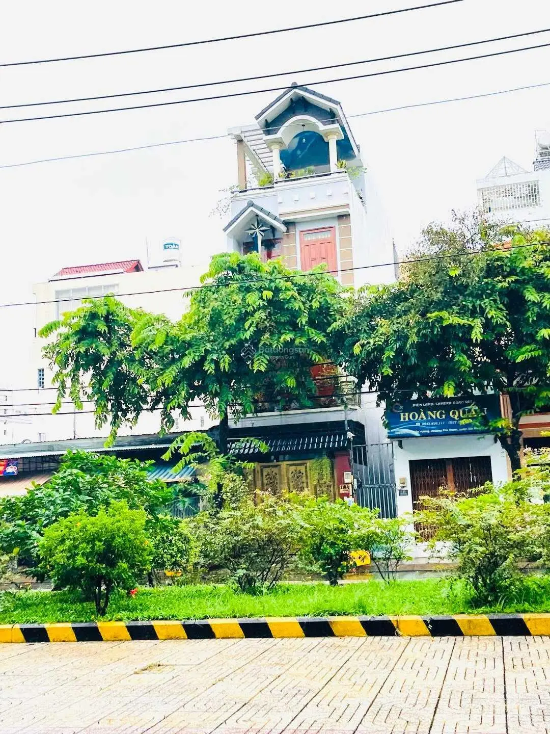 MT đường Trần Thủ Độ khu bàn cờ Họ Lê (4x19m vuông) trệt 3 lầu