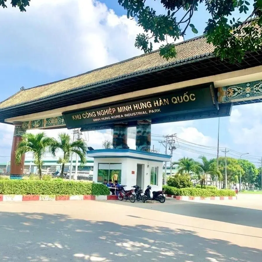 Bán đất MTĐ Phan Đình Phùng, Chơn Thành. Giá 690tr/240m, sổ hồng riêng
