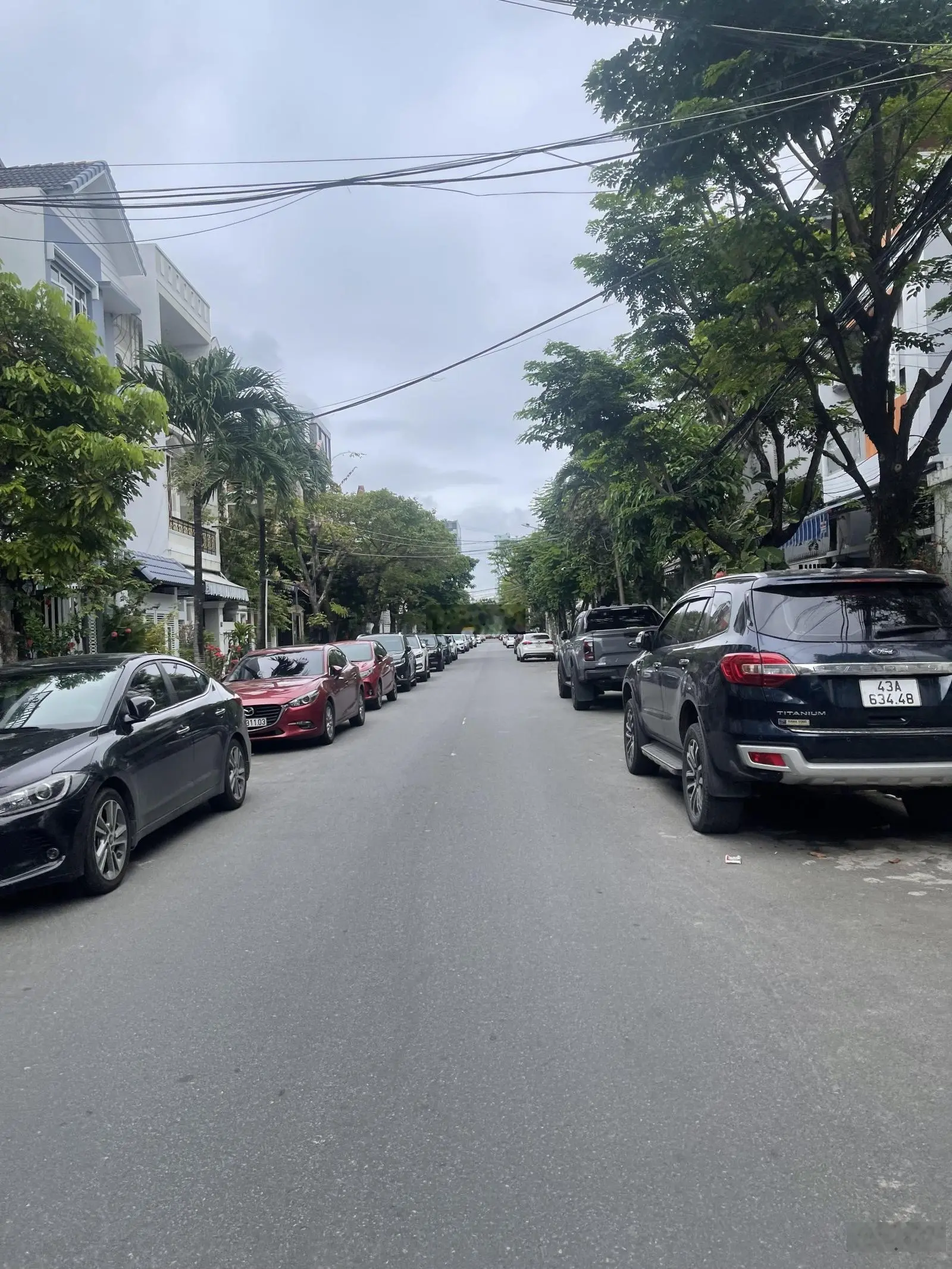 Nhà mặt tiền 3 mê đường 7,5m Ỷ Lan Nguyên Phi giá sụp hầm