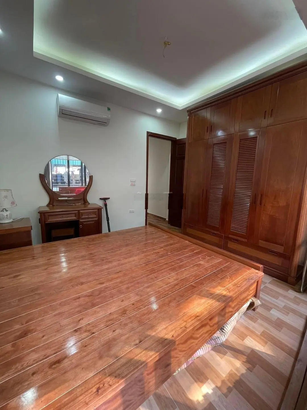 Bán nhà phố Hàm Nghi, 35m2 x 5 tầng mặt tiền 3,5 mét, 30m ra phố. Giá 8,5 tỷ