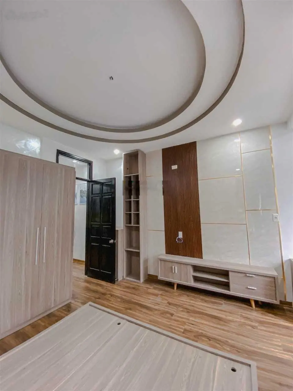 Bán 2 nhà 4 tầng liền kề MT Ông Ích Khiêm thuận tiện kinh doanh