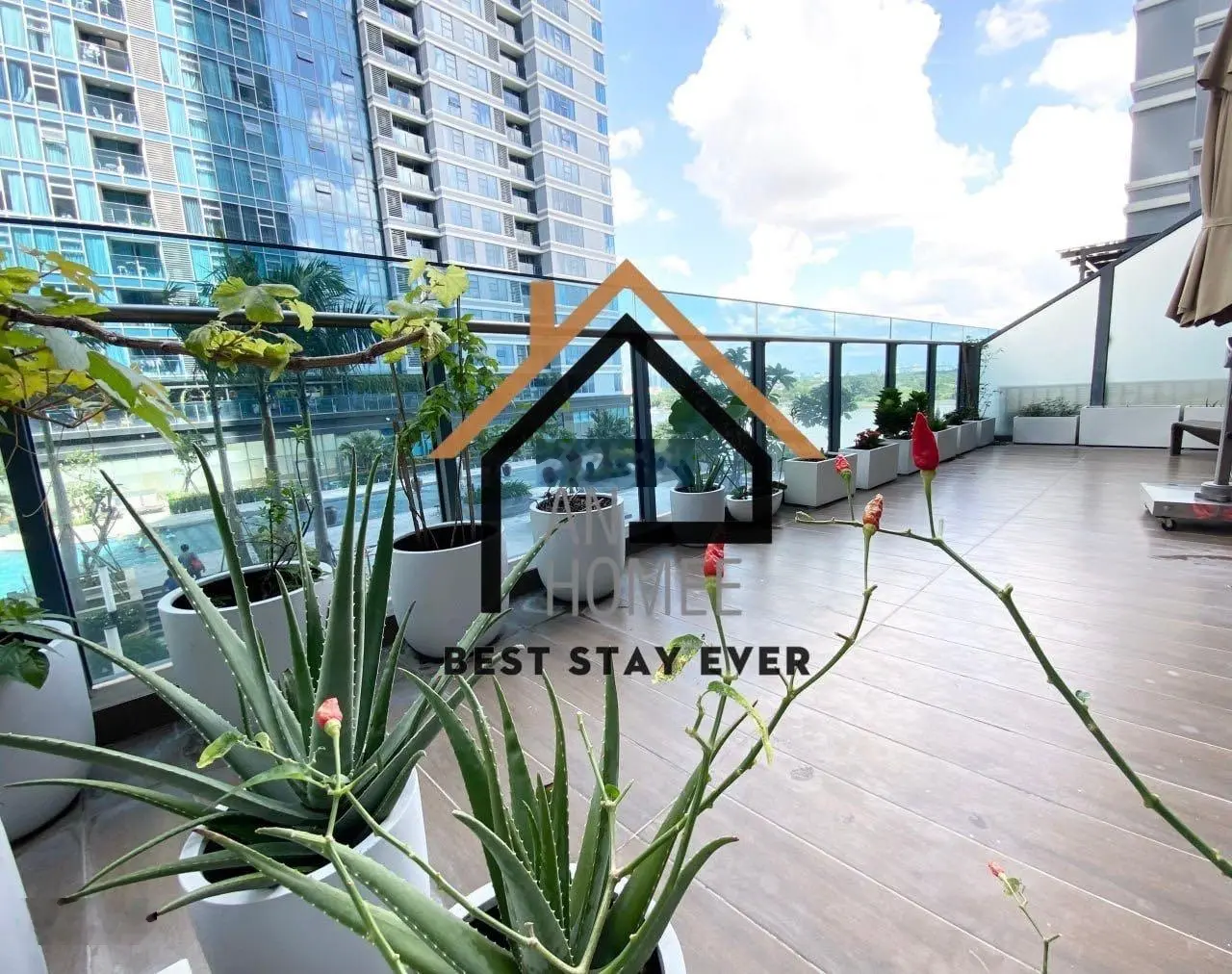 Bán Căn Hộ Sân Vườn 105m2, View Sông Hồ Bơi . Đầy Đủ Nội Thất Giá 15ty. Lh 0932 238 ***