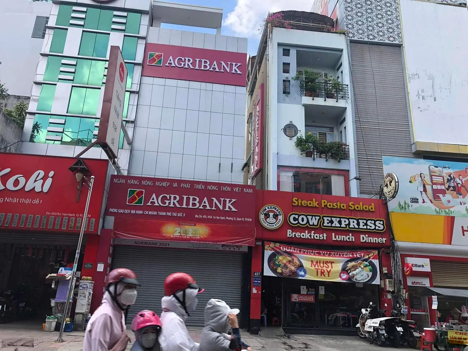 Nhà mặt tiền pháp lý minh bạch ngay trung tâm Quận 10 . Liên Hệ 0909 059 *** Cường