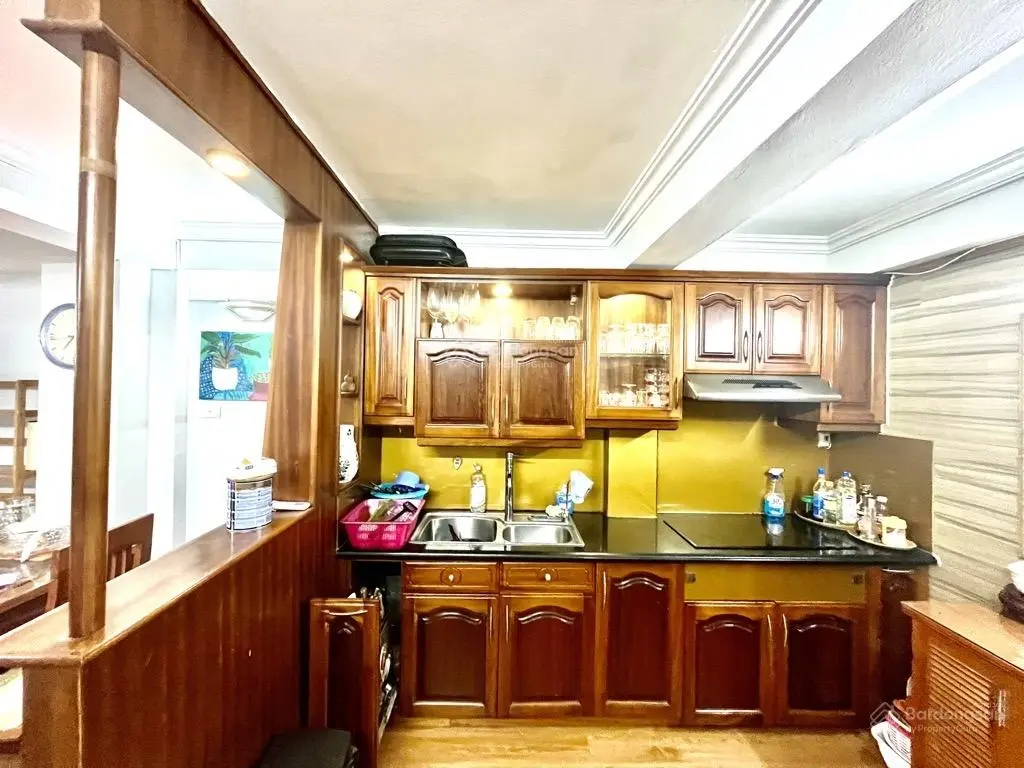 Nhà mặt ngõ chợ - oto tránh - kinh doanh ,cạnh trường học