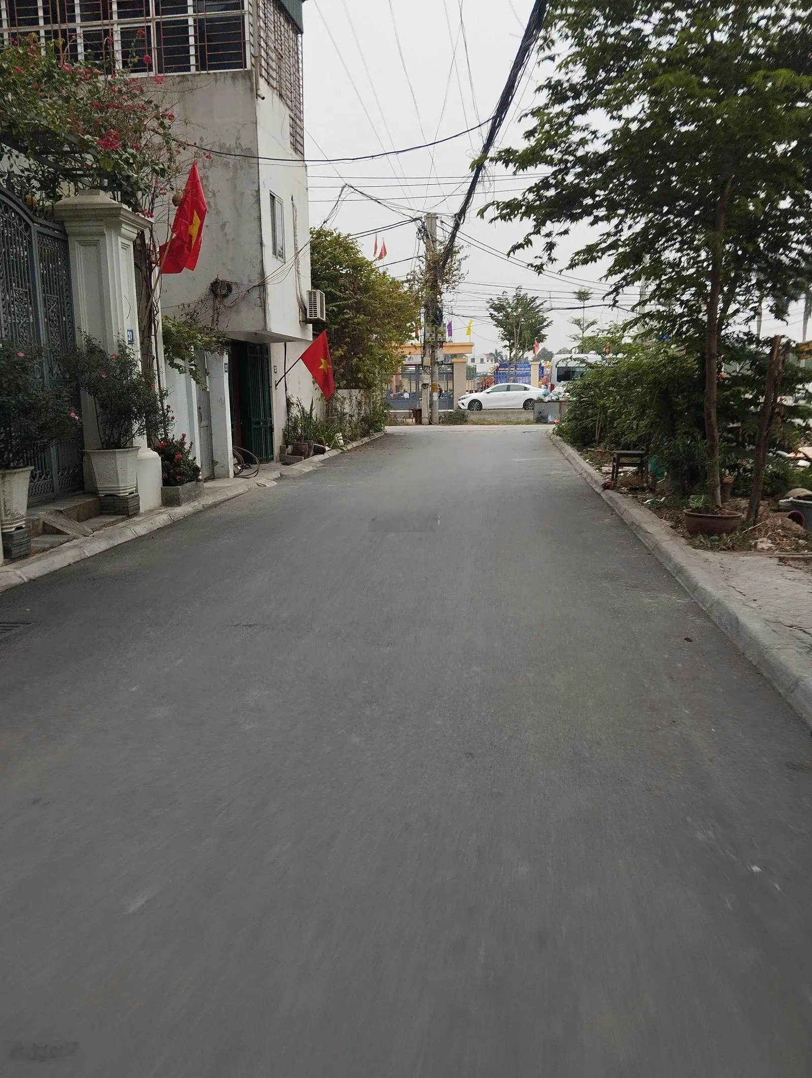 Bán nhà riêng tại Nguyên Khê, Đông Anh, Hà Nội, 5,7 tỷ, 60m2, 4PN, 4WC, đẹp, tiện ích