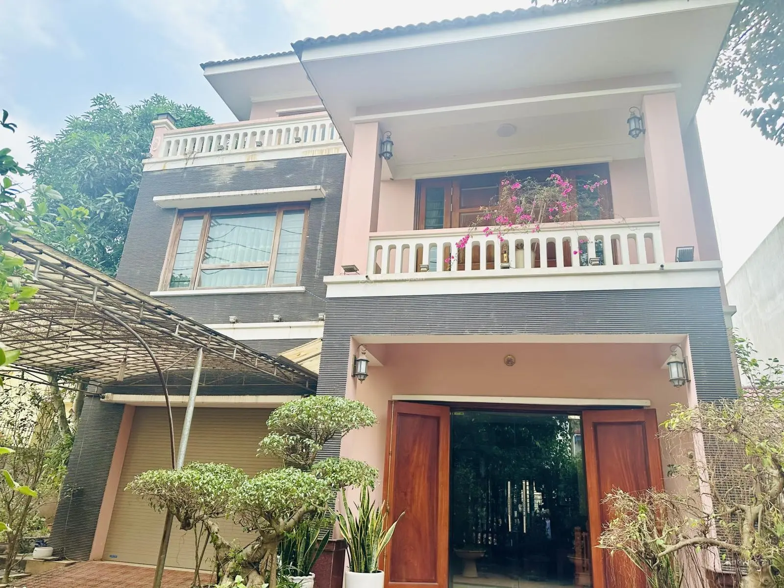 Biệt thự trục chính đường Phú Xá siêu rộng 500m2