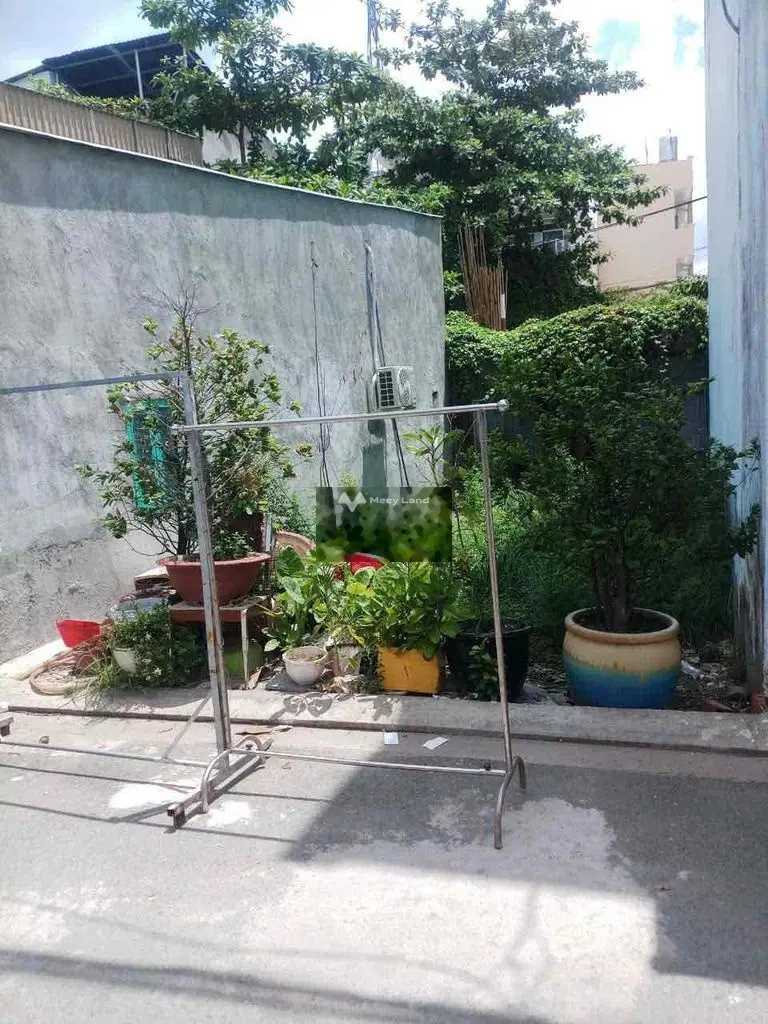 Bán đất thổ cư giá 650 triệu, diện tích 40 m2, tại Tân Tạo, quận Bình Tân
