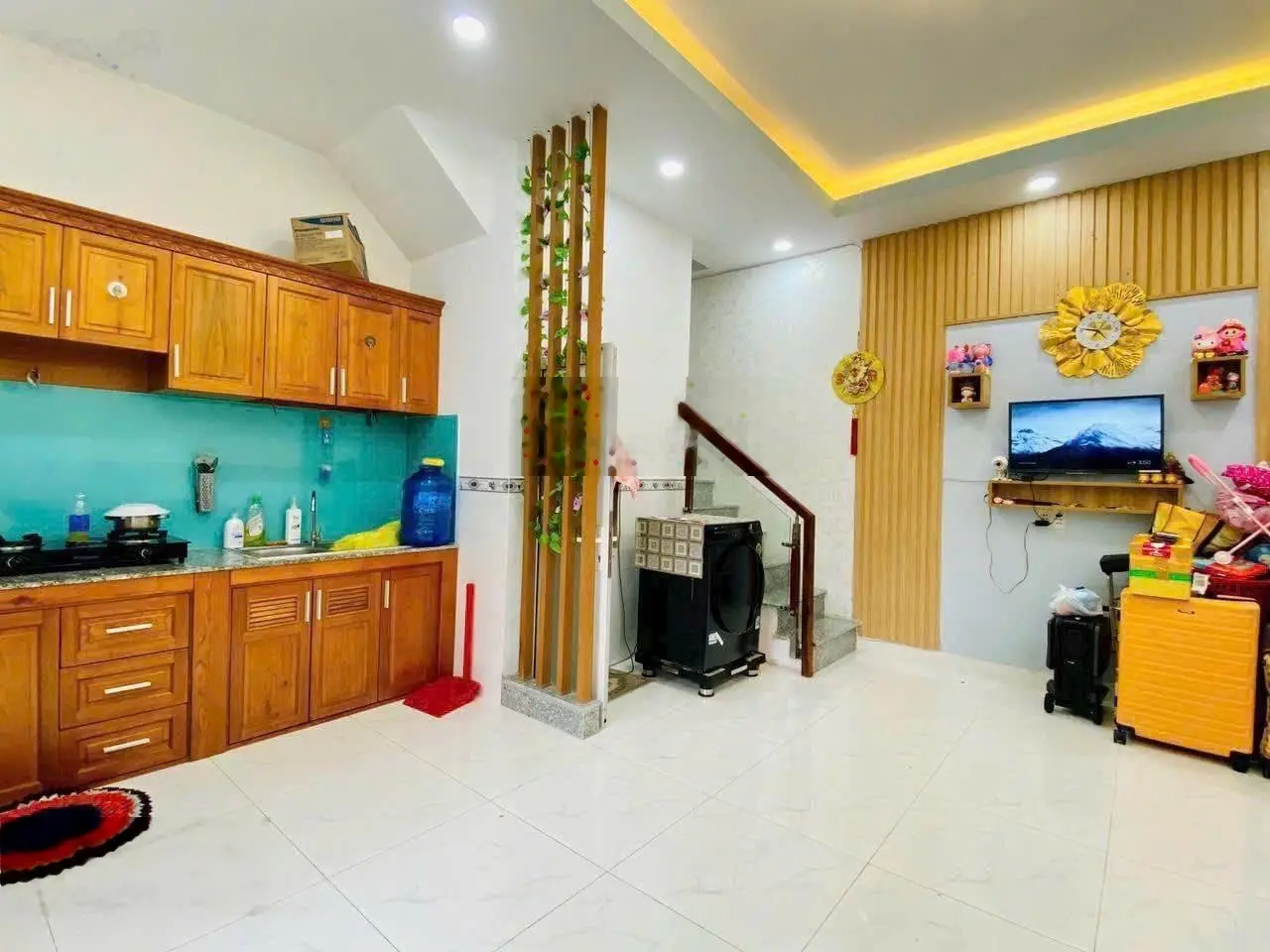 Hiếm! Cần bán gấp căn Kha Vạn Cân, Thủ Đức 42,5m2. Tặng nội thất full, Có HĐ thuê 15tr