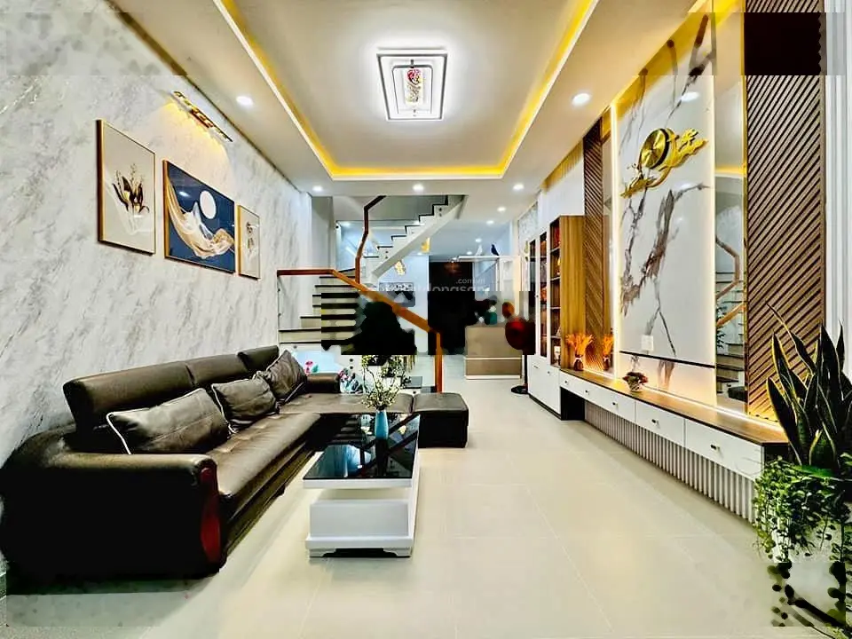 Sang nhanh căn nhà 1 trệt 1 lầu 5x20m=100m2 Hồ Ngọc Lãm gần vòng xoay An Lạc, Bình Tân, sổ riêng