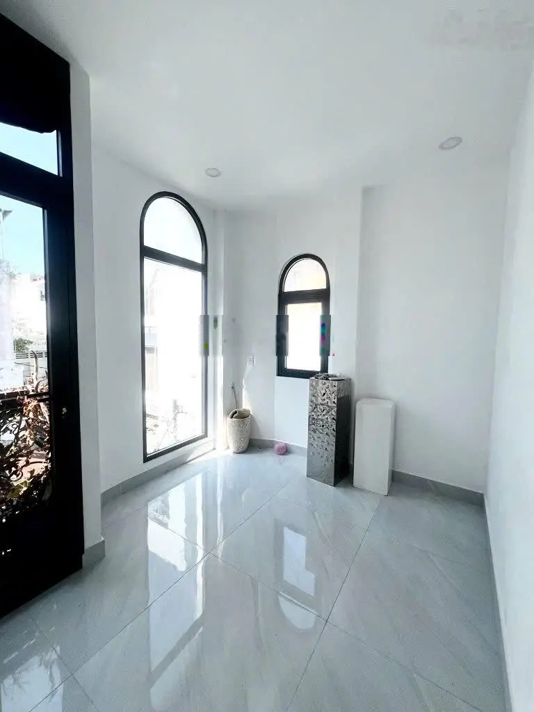 Nhà mới, hxh lt - nguyễn tri phương - 4x7(28/31m2), 3tầng - nhỉnh 5tỷ