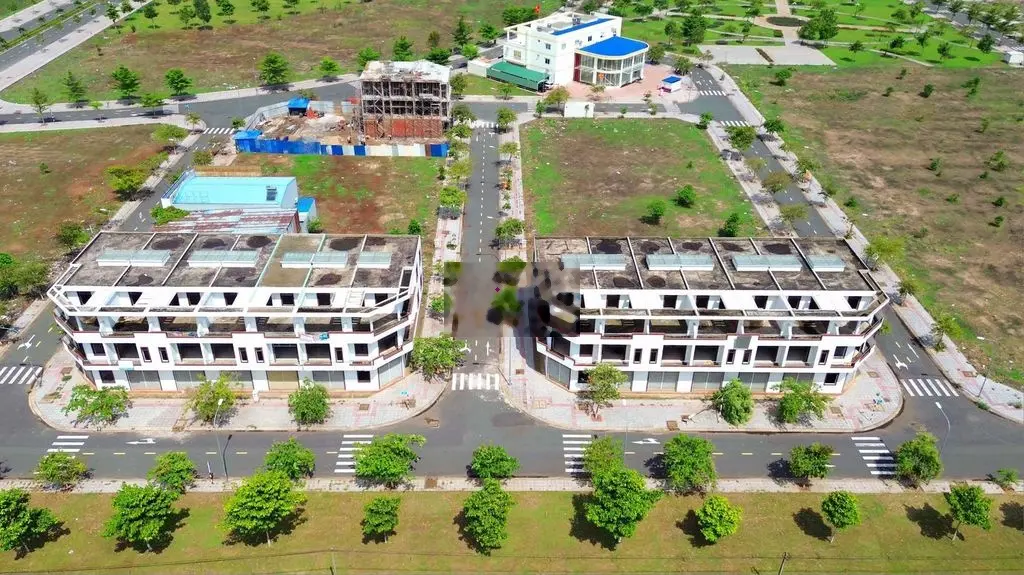 Giỏ hàng 14 căn Shophouse KĐT Bàu Xéo đường D11, 100m2, chỉ 3,5 tỷ