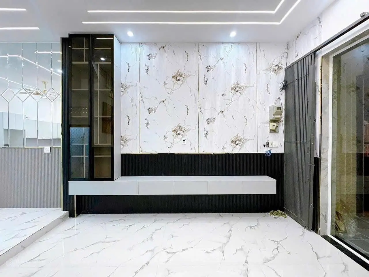 Chính chủ cần bán gấp nhà trong tuần 1 trệt 1 lầu giá 8xx