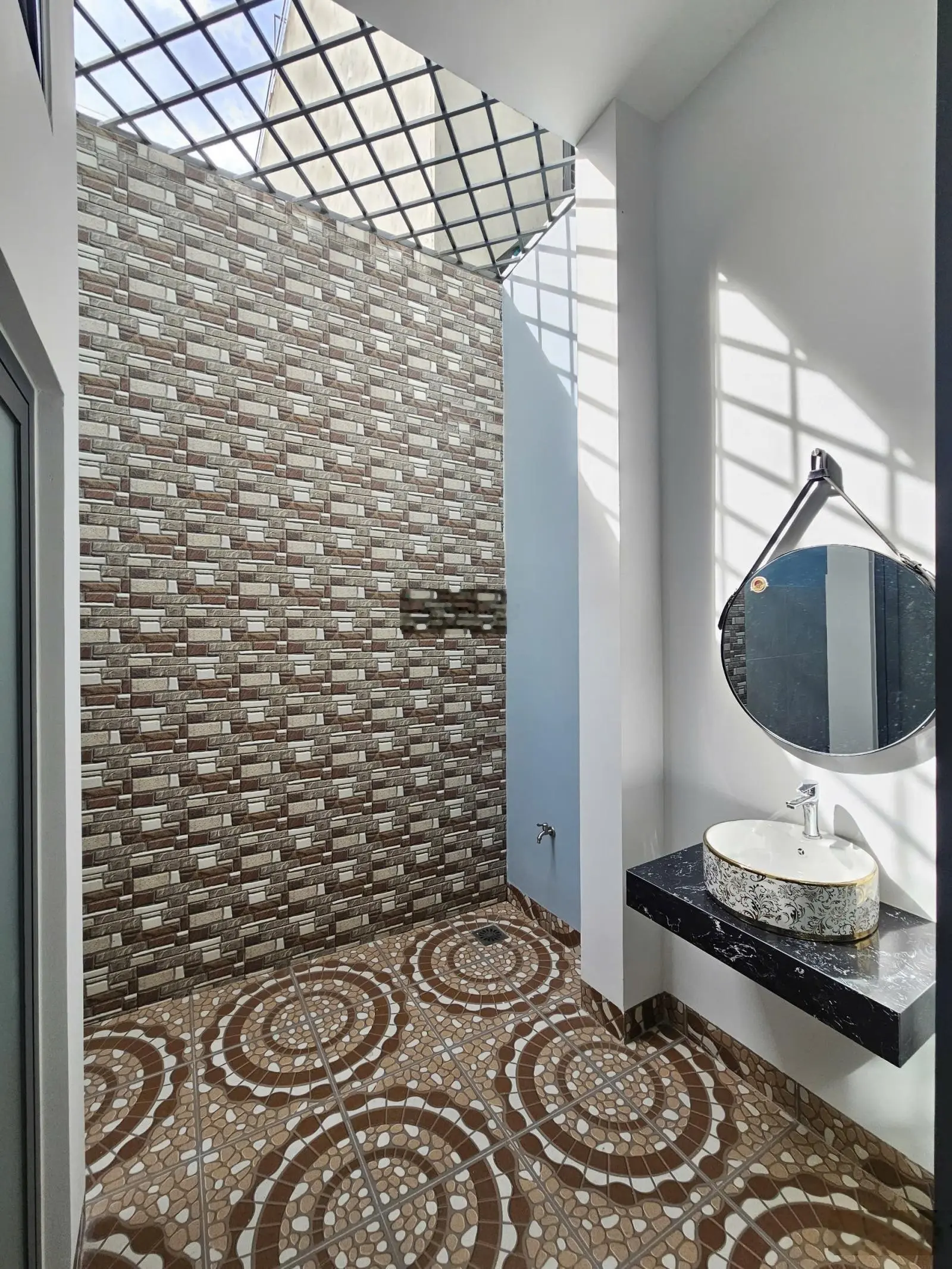 Nhà 60m2 3,95 tỷ TL full nội thất gần ngã tư Miếu Ông Cù 500m, p. Bình Chuẩn, Tp. Thuận An