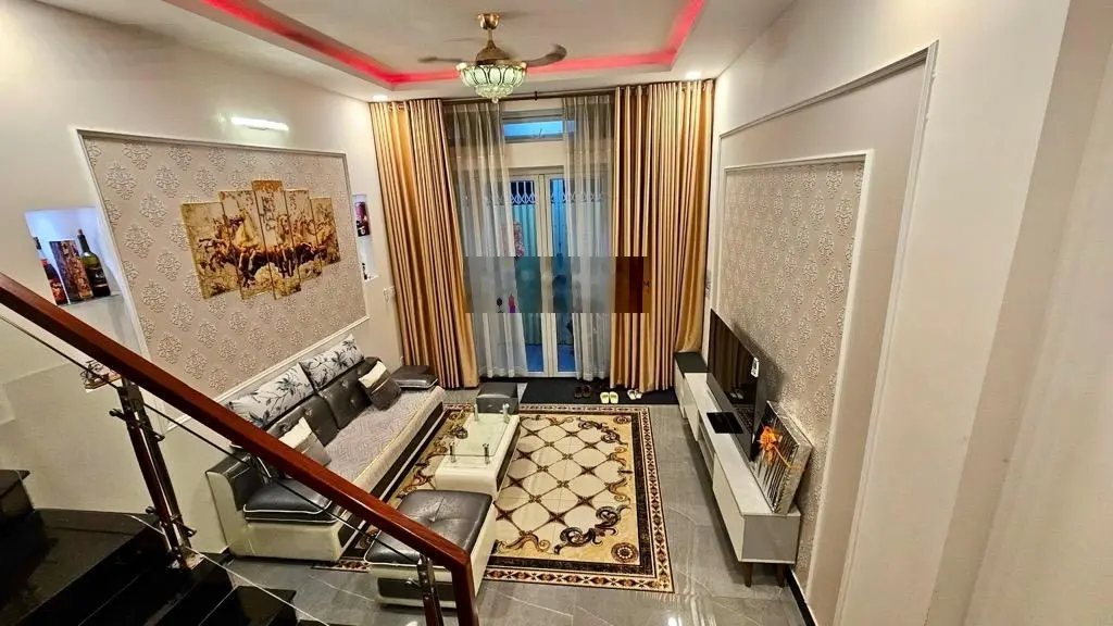 Bán tòa nhà MTĐ Nguyễn Thị Thập, P. Tân Phú, Quận 7