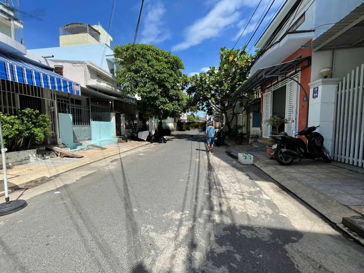 Nhà mặt tiền Tân Trào Vĩnh Nguyên cách biển 500m, dt 151m2, giá 8 tỷ 300