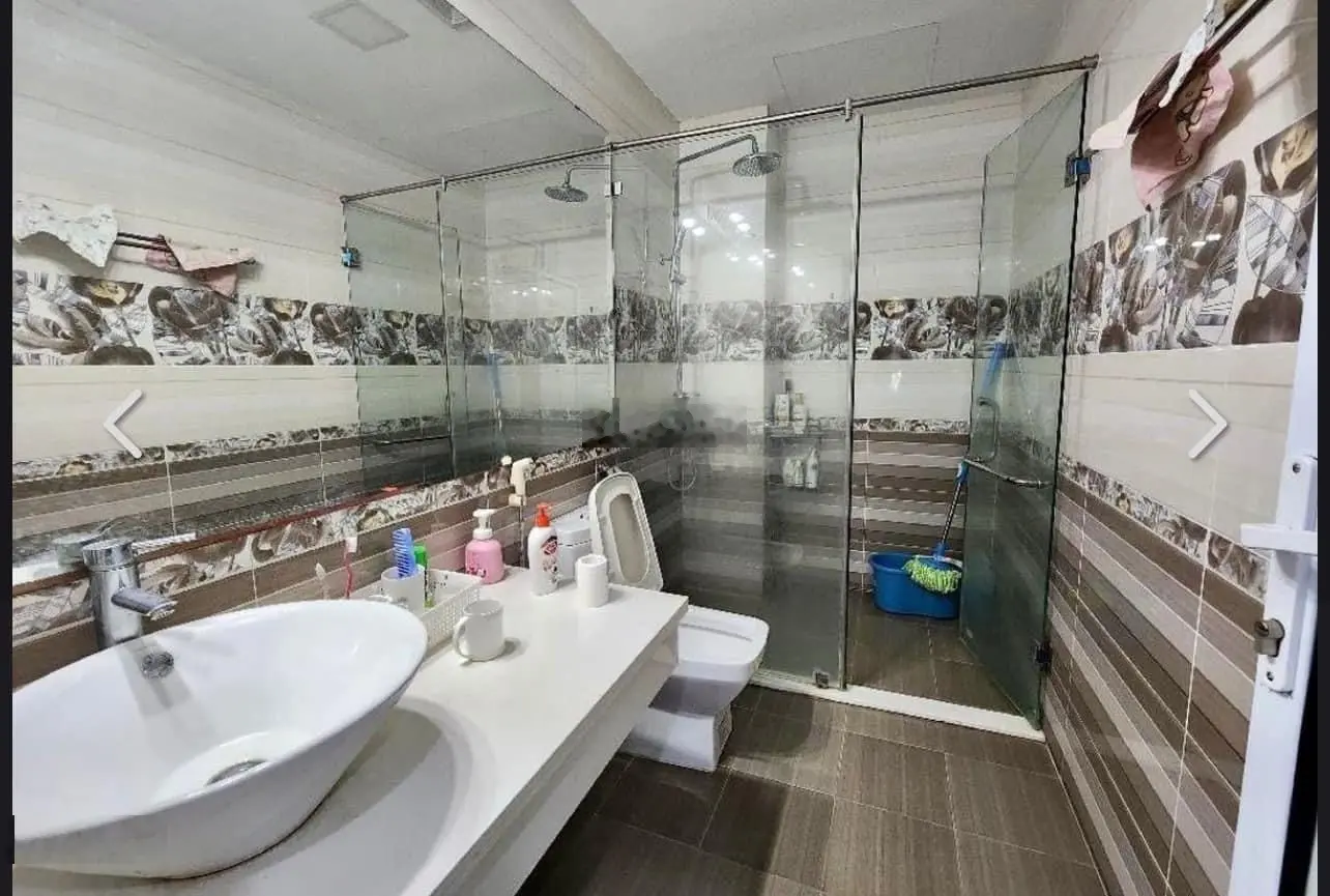 Phố vip! Hoàng Quốc Việt, Phân Lô, ô tô tránh, thang máy, kinh doanh, ở tuyệt vời, 65m2*5T