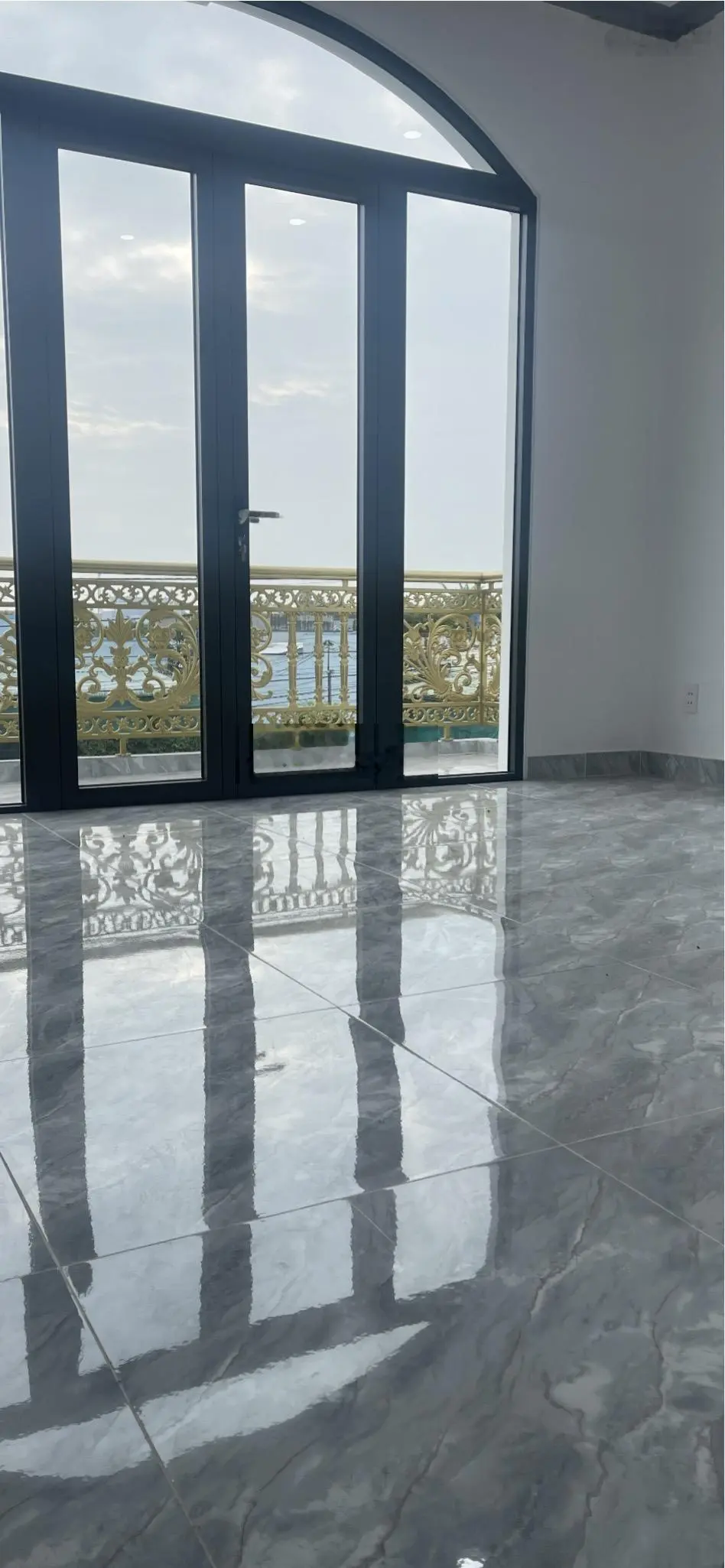 Bán gấp nhà riêng 4PN, 3WC, 170m2 tại ĐT 835, Cần Giuộc, Long An, giá 2,55 tỷ