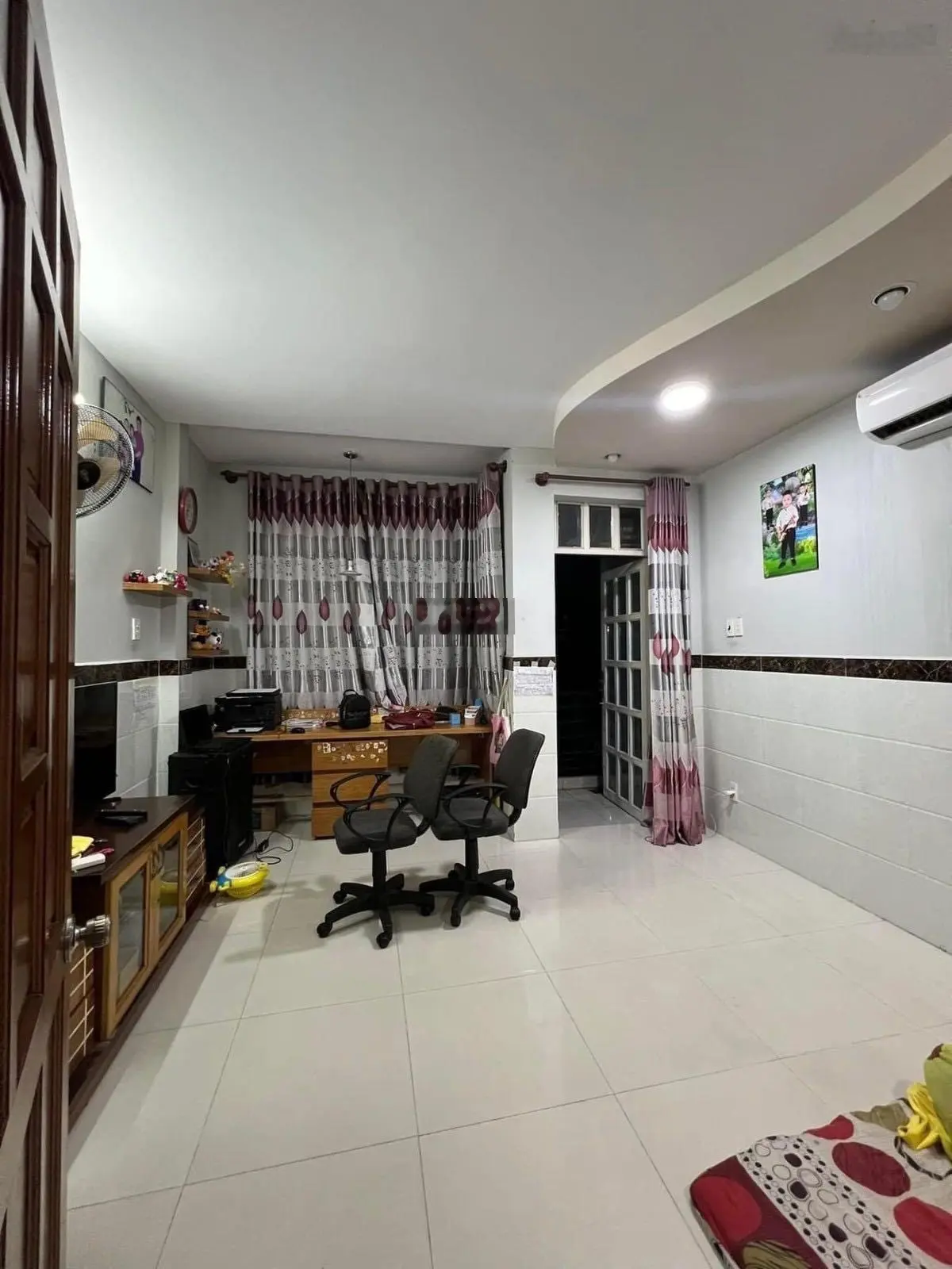 Ngon, hẻm ô tô thông gần Tân Kỳ Tân Quý, 50m2, 3 tầng, 4 phòng đúc thật, chủ gấp bán, giá tốt
