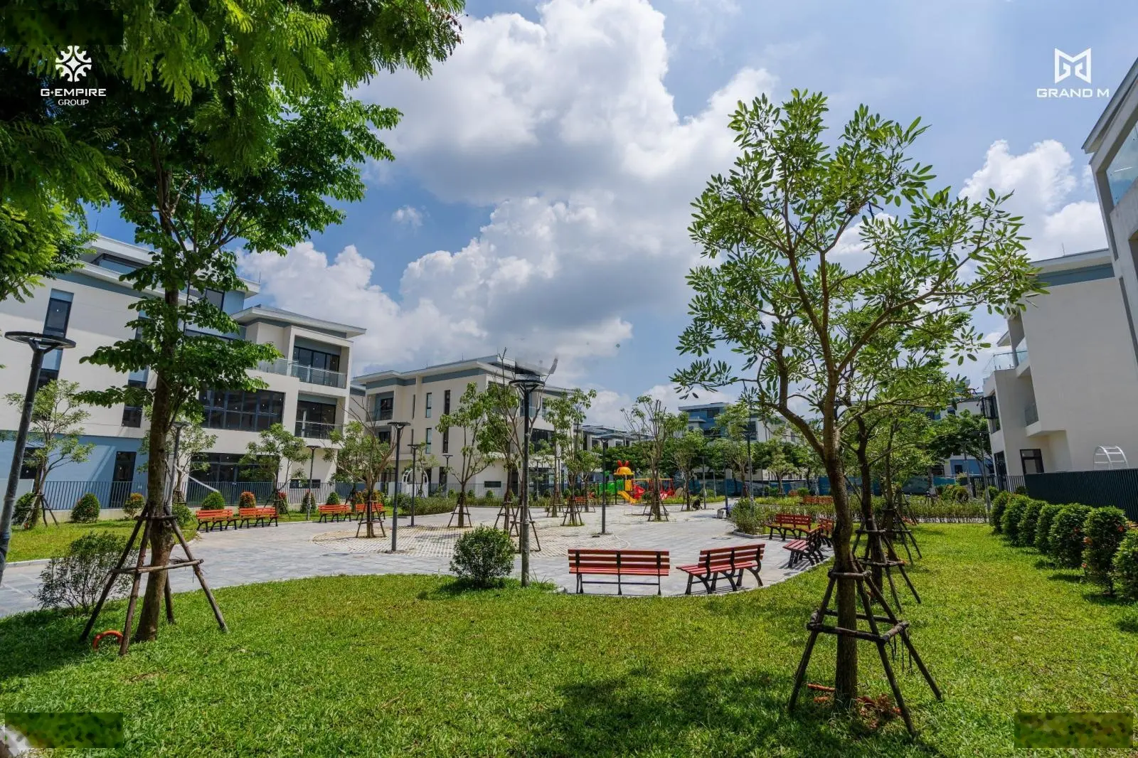 Chính chủ bán G03.12 sát góc, hướng Đông Nam. Rẻ hơn CĐT 6 tỷ. Sổ đỏ rồi