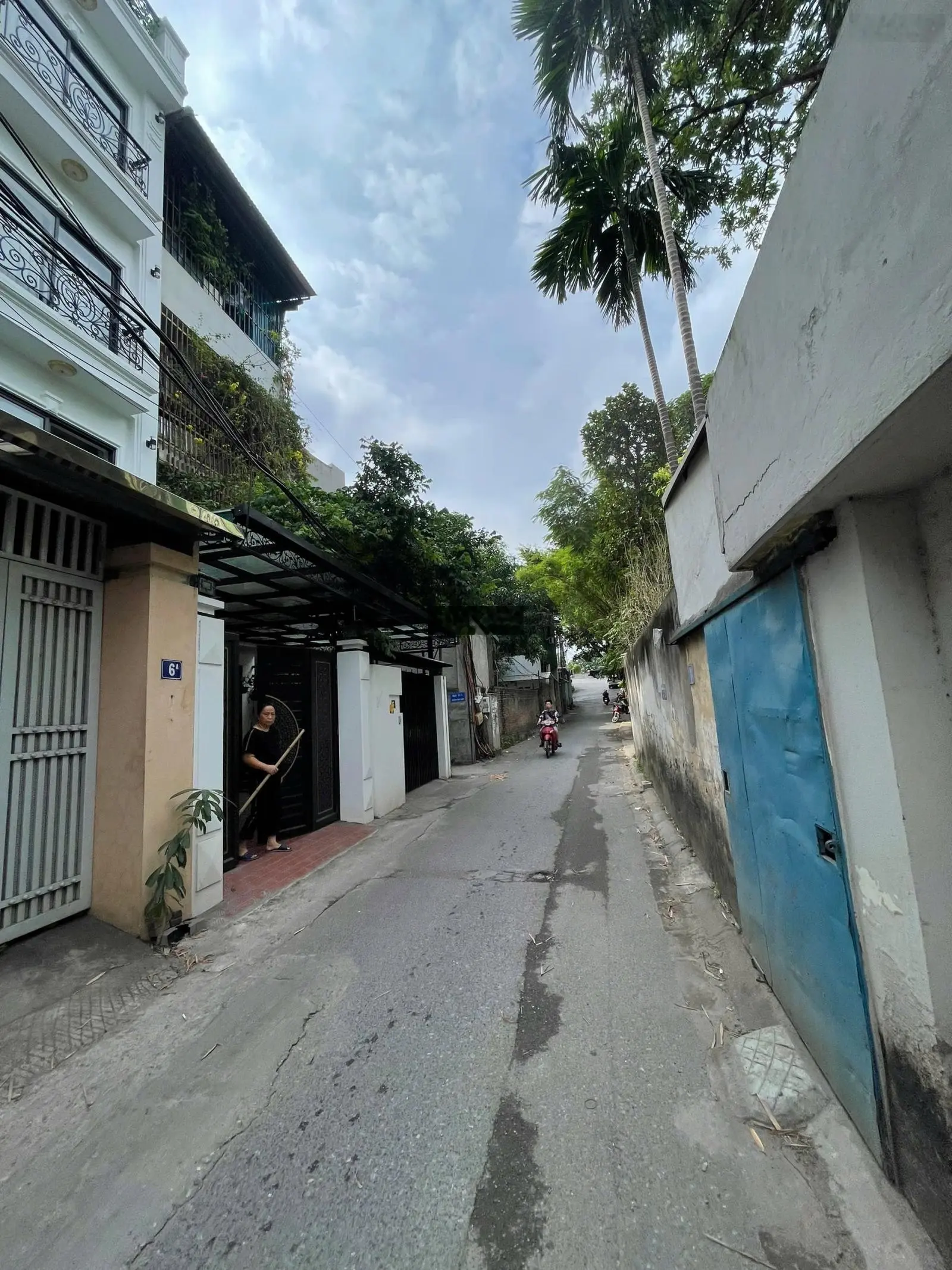 Nhà dòng tiền Làng Nha, Long Biên