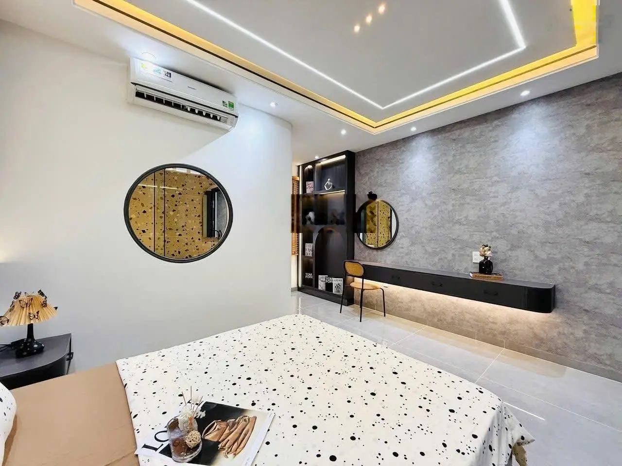 Chú Minh cần bán GẤP nhà hẻm 5m Nguyễn Thị Diệu, Q3, 68m2, 4 tỷ390, sẵn sổ hồng, có hđ thuê 20tr/th