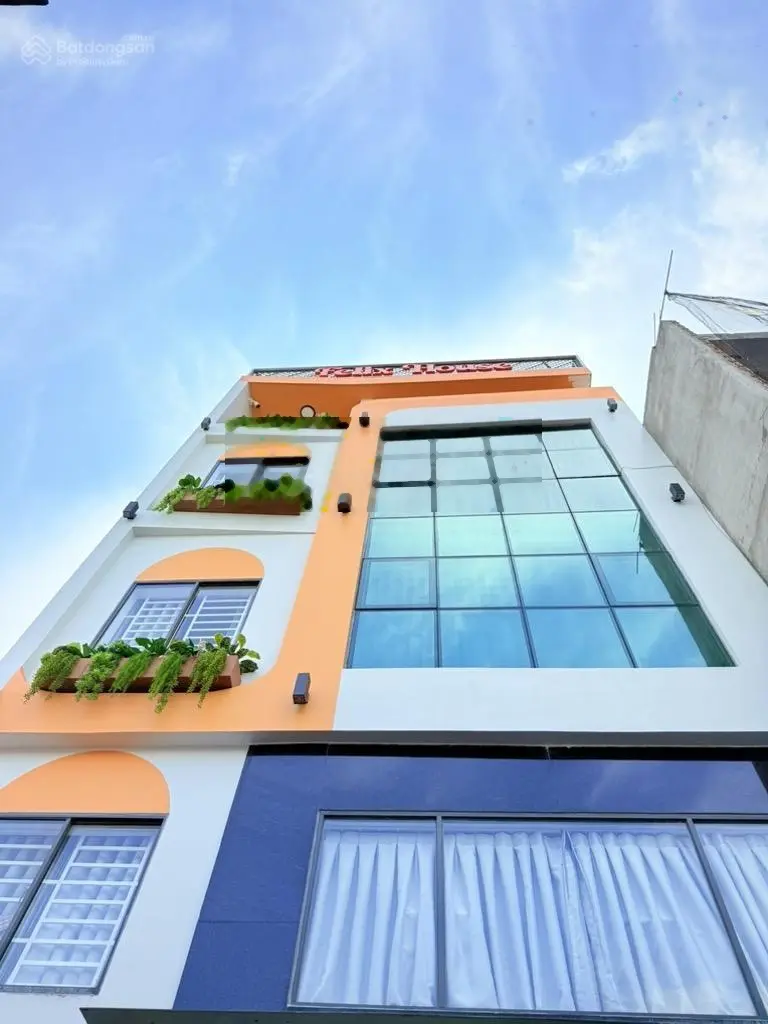 Bán chdv full nội thất ngay trường chinh - tân bình - doanh thu trừ chi phí 100tr/ tháng
