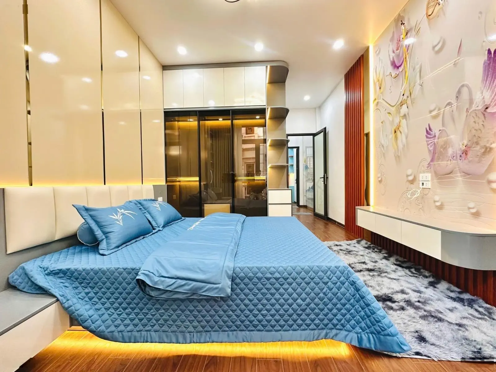 Siêu Phẩm Nhà Đẹp Thái Thịnh Đống Đa , Ngõ Rộng 3m , Cực Kỳ Thoáng Nhà Mới 50M , 5 Tầng , 6 Ngủ