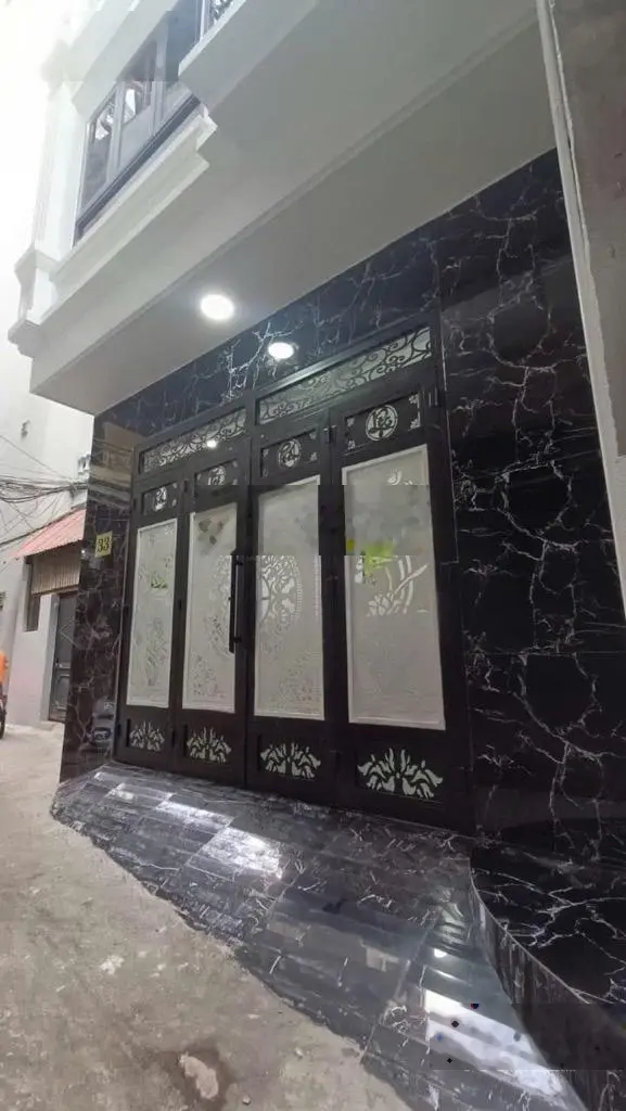 Nhà dòng tiền 70m2, ô tô đỗ cửa.