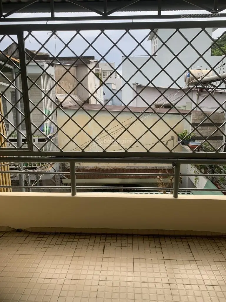 Giảm sốc 1 tỷ, chỉ 3.9x tỷ sở hữu ngay nhà 2 tầng đúc kiên cố, 5.8x11, hoàn công đủ, hỗ trợ vay NH