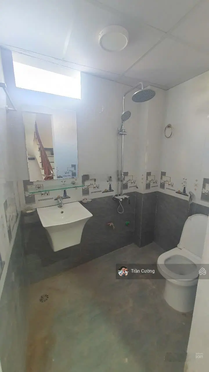 Bán nhà Hoàng Mai, lô góc, ô tô vào nhà, view hồ Linh Đàm, 37m2, giá tốt 6,8 tỷ