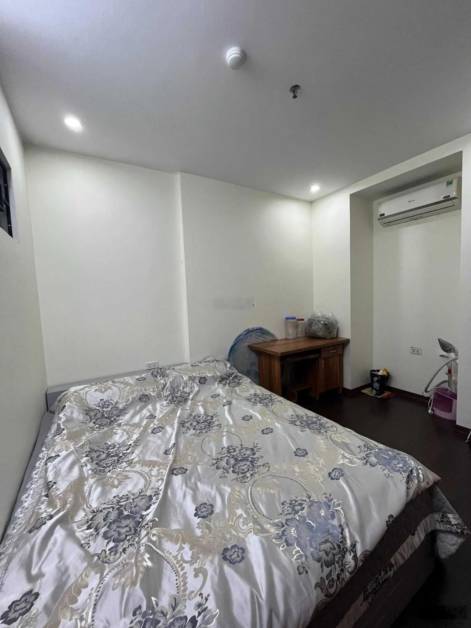 Bán căn hộ V-City, Võ Cường, thành phố Bắc Ninh. 2 ngủ, full đồ đẹp LH: 0978 862 ***